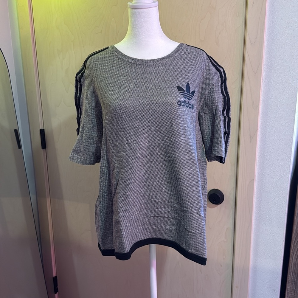 Adidas men’s shirt